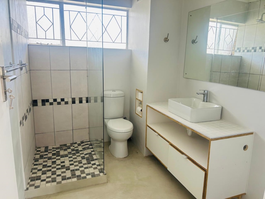 2 Bedroom Property for Sale in Wynberg Upper Western Cape